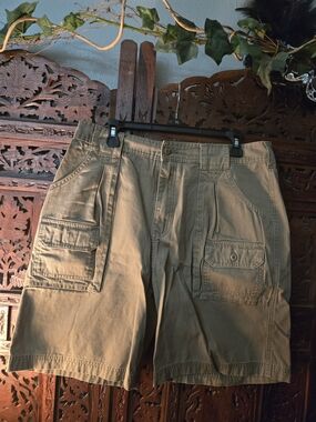 Men's Cargo Shorts in Khaki - Cabela